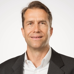 Porträt von Michael Staudinger, dem neuen Geschäftsführer von Endress+Hauser Schweiz.