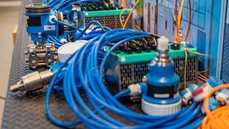 Ethernet-APL-Lasttestaufbau bei Endress+Hauser in Reinach, Schweiz, mit mehr als 240 Geräten.