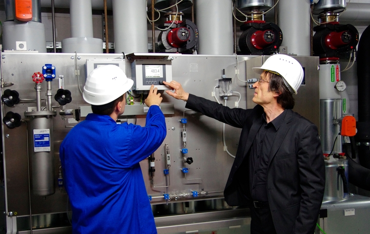 Redox-Elektroden und -Messumformer für alle Industrien