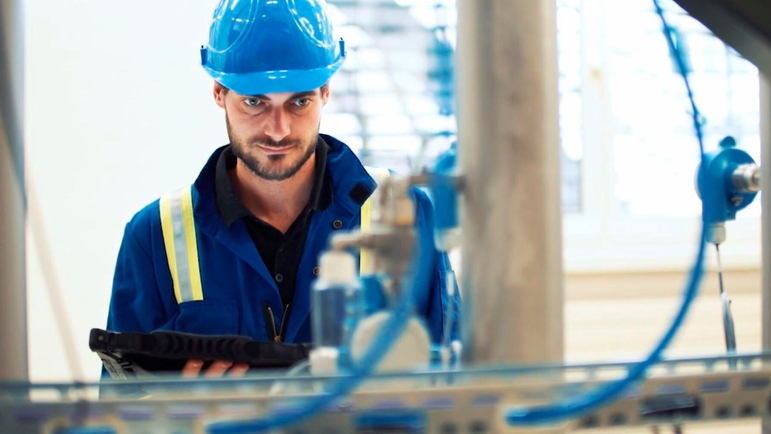 IIoT brings many advantages for maintenance engineers