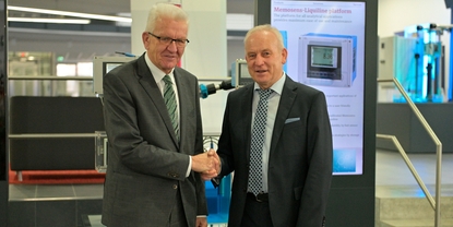 Ministerpräsident Kretschmann zu Besuch bei Endress+Hauser