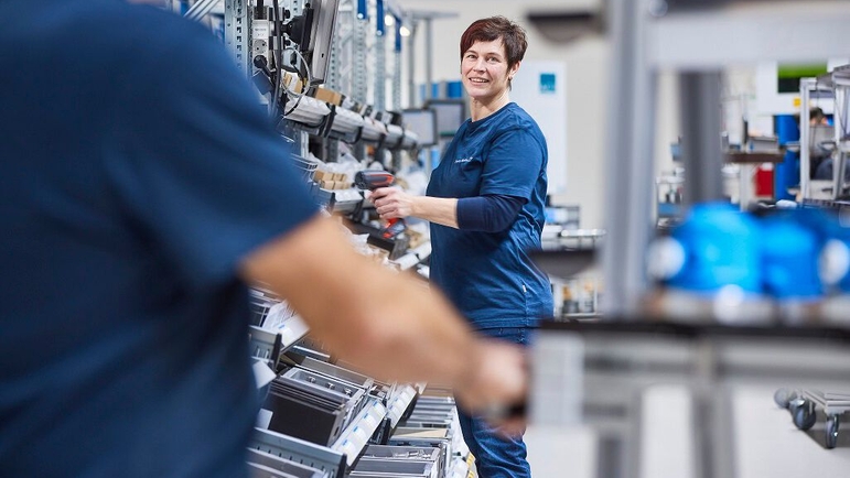 Endress+Hauser fertigt weltweit aus der Region für die Region.